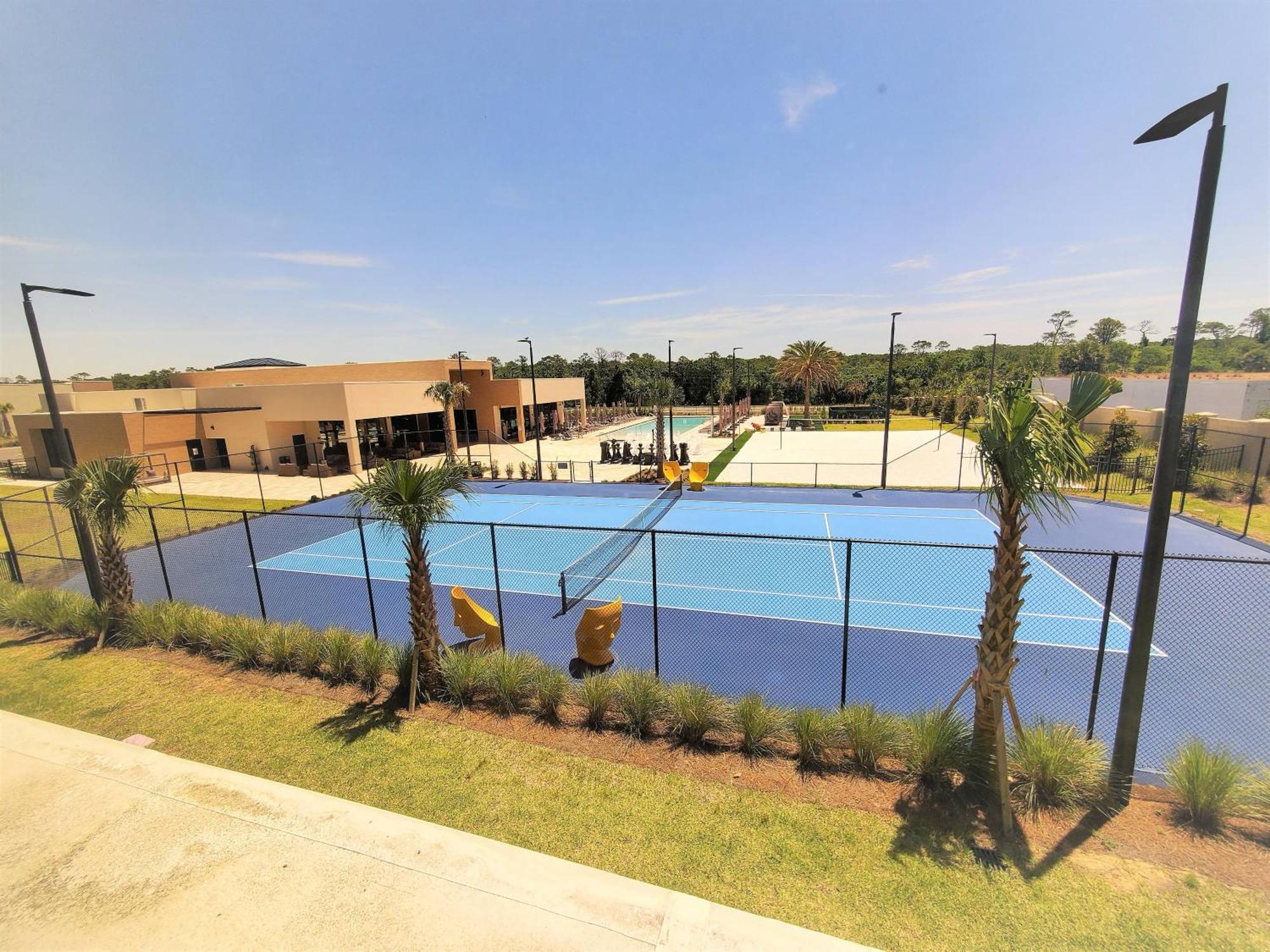 7583 Magic Village Jacuzzi 3 Near 192 And